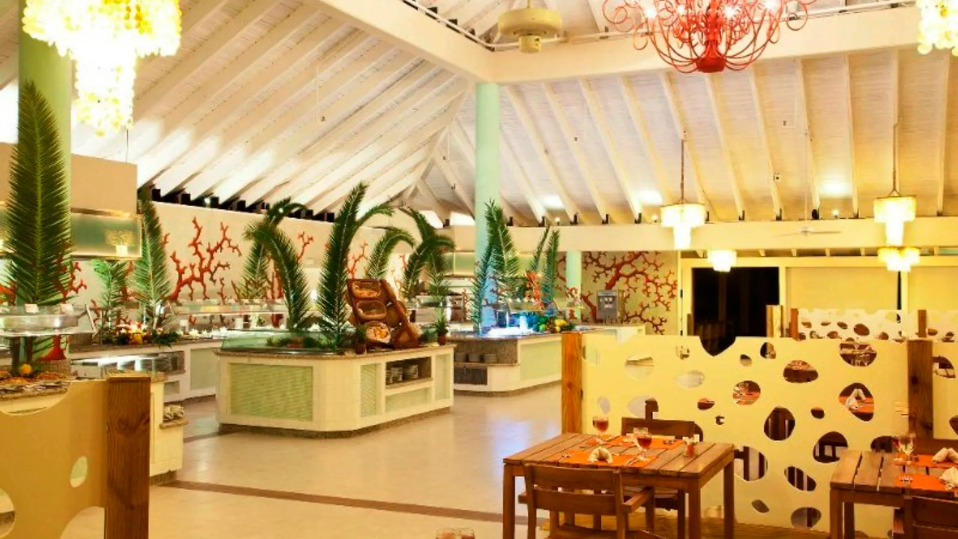 פונטה קאנה Grand Palladium Palace Resort Spa & Casino  פונטה קאנה