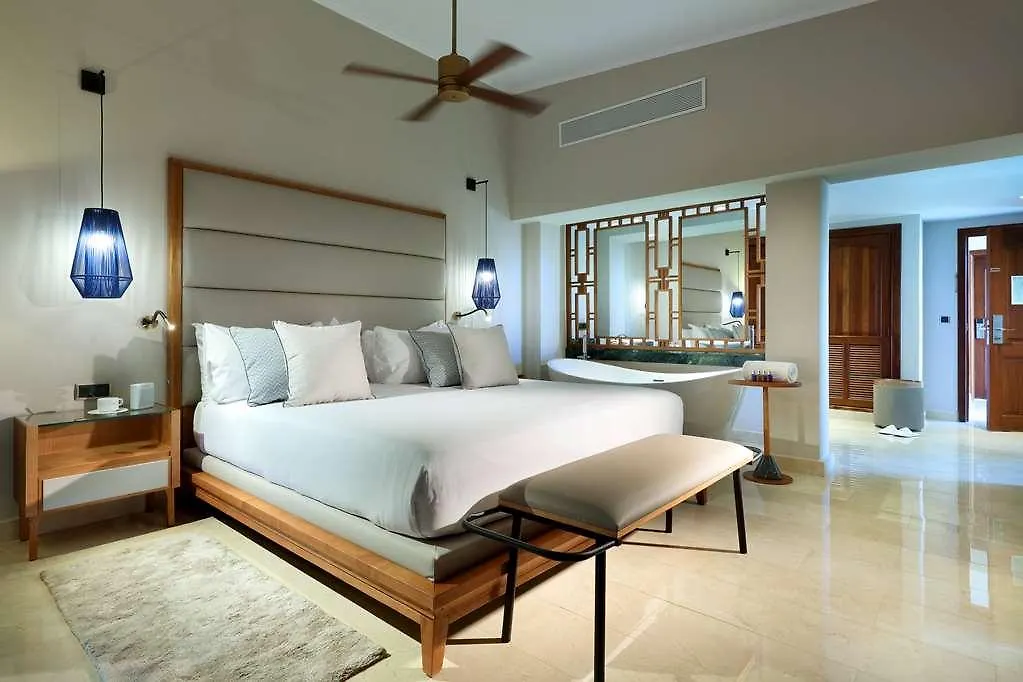 פונטה קאנה Grand Palladium Palace Resort Spa & Casino
